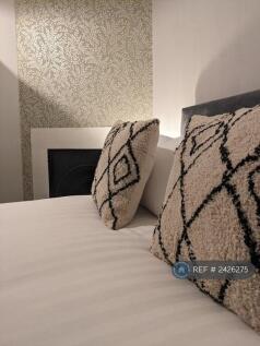 Double Bedroom 1