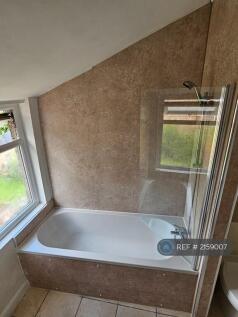 Bath With Shower