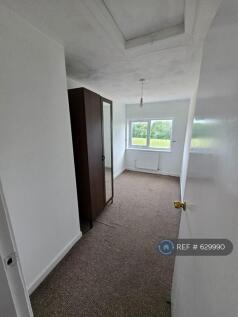 Upstairs Bedroom 2