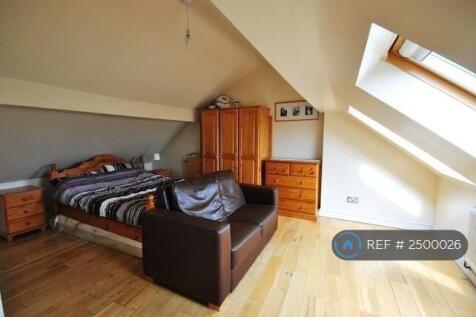 Ensuite - Room 5