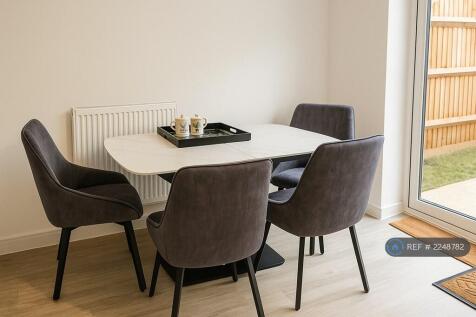 Dinner Room Table