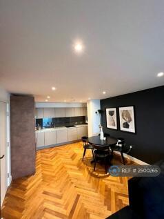 Dining/ Kitchen