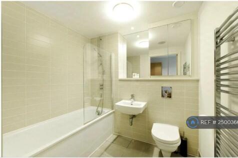 Master En-Suite