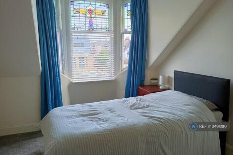 2nd Bedroom