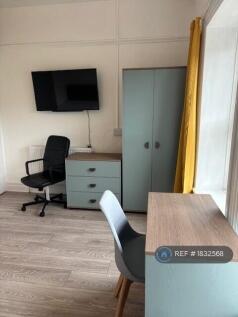 All Rooms Have Matching Furniture