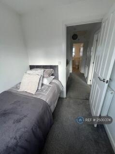 Rear Bedroom 2