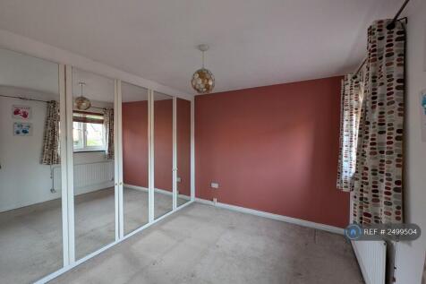 Bedroom 1 - Master