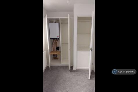 Bedroom 2 Storage