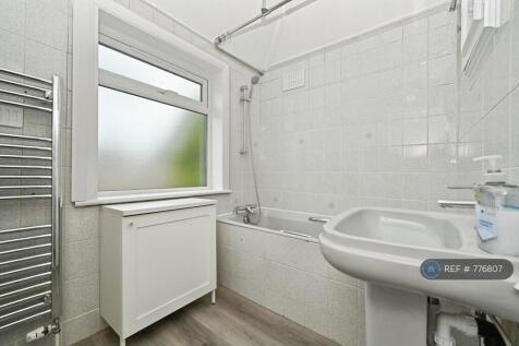 Upstairs Bathroom