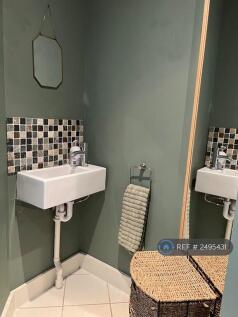 Downstairs Toilet 