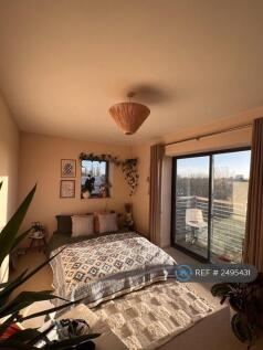 Double Bedroom-2