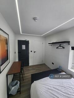 En-Suite Room 4