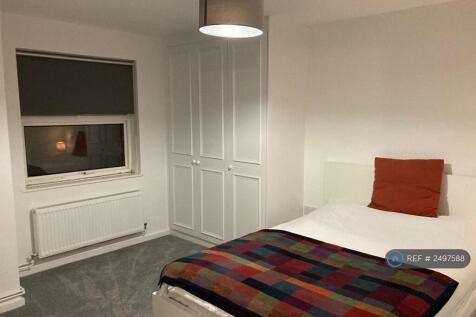 Room 4 - Available On 26th July (£750)