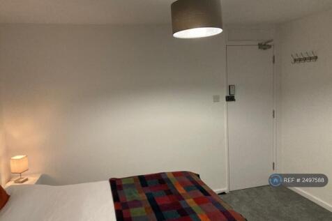 Room 4 - Available On 26th July (£750)