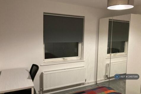 Room 5 - Available On 26th July (£725)
