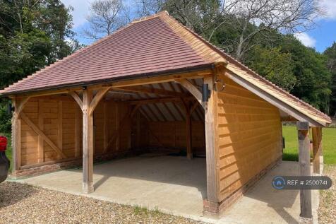 Garage For 2 Cars And Electricity 