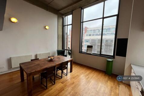 Kitchen/Lounge