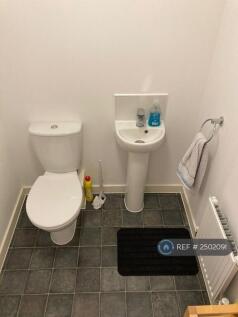 Wc (Downstairs)