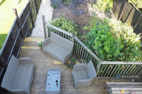 Upper Decking Area