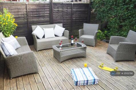 Lower Decking Area