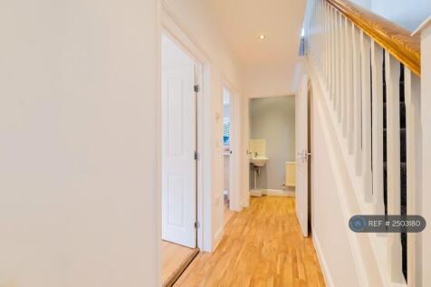 Groundfloor Entrance