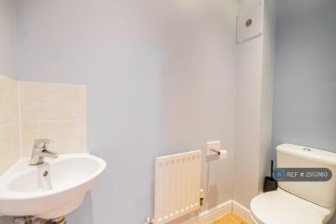 Groundfloor Bathroom