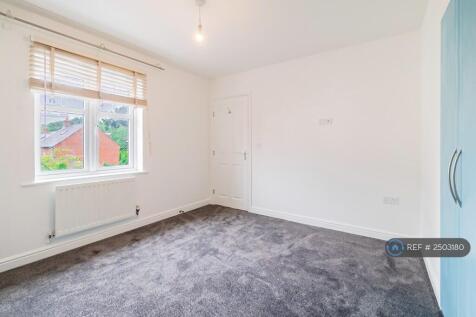Bedroom 2 With Built In Wardrobe