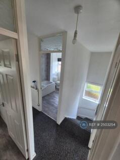 Hall/Landing