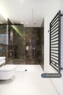 Master Ensuite