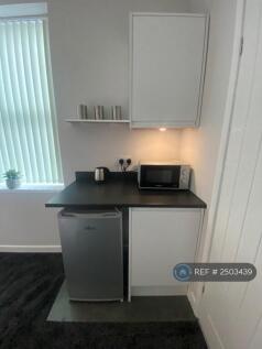 Kitchenette Food Prep Area 