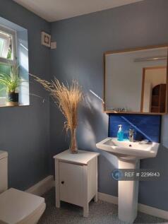 Private Bathroom (En-Suite)