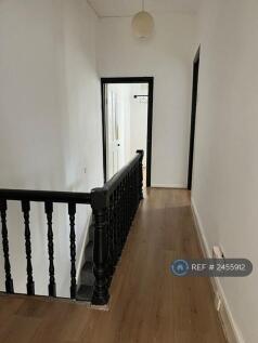 Upstairs Corridor View From R1 R3ahead R2 On Right