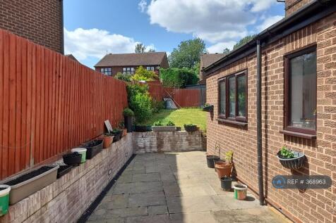 Side Patio