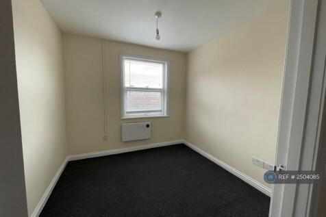 Small Double Bedroom