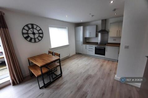 Kitchen / Dining