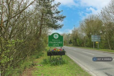 Fairford Leys Village