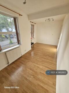 Bedroom4