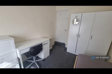 Abbey Room £415 All Bills Included 