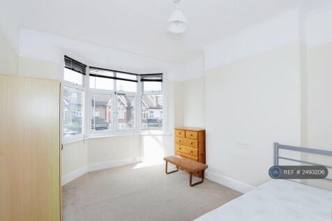 Front Double Bed