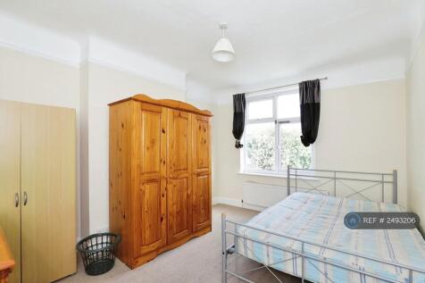 Rear Double Bed