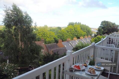 Alfresco Dining With View