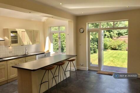 Family Kitchen / Diner