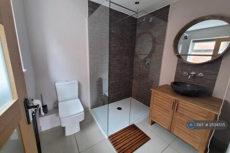 Ensuite For Bedroom 1