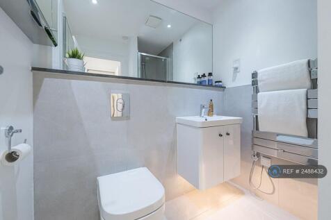 Ensuite To Bedroom 1