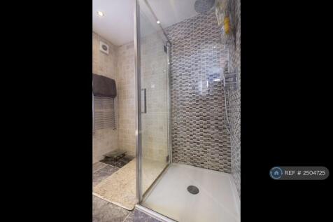 Bathroom Next To Bedroom
