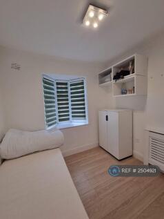 Single Bedroom