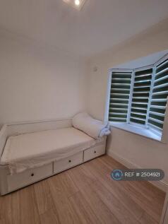 Single Bedroom