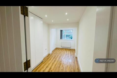 Reception 1 / Optional Bedroom 3