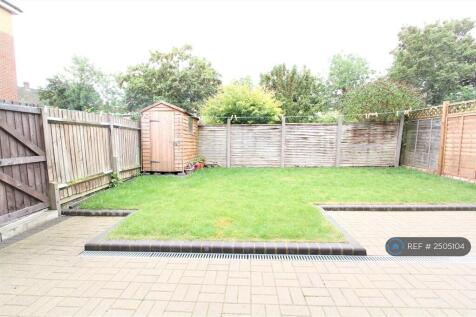 Garden_courtfieldavenue