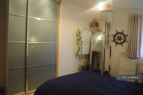 Double Bedroom 1